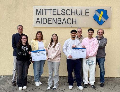 Scheckübergabe aus dem Erlös des Weihnachtsbasares 2025